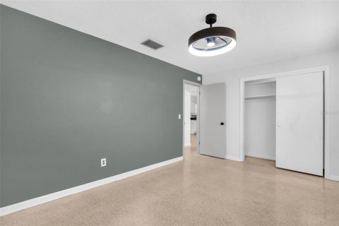 Villa ou maison à vendre à Clearwater, Floride: 2 chambres, 107.21 m2 № 2228006 - photo 24