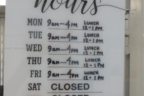 Condo in North Miami Beach, Florida, 1 bedroom  № 2039925 - photo 12