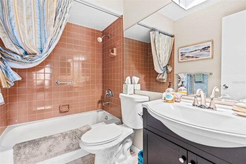 Copropriété à vendre à Punta Gorda, Floride: 2 chambres, 94.02 m2 № 1725672 - photo 2