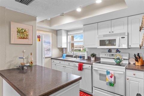 Copropriété à vendre à Punta Gorda, Floride: 2 chambres, 94.02 m2 № 1725672 - photo 22