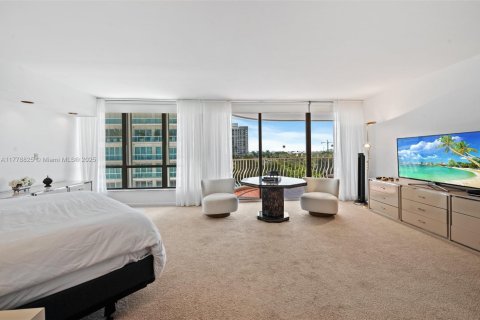 Copropriété à louer à Bal Harbour, Floride: 2 chambres, 234.58 m2 № 1863408 - photo 25