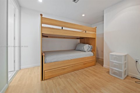 Copropriété à louer à Bal Harbour, Floride: 2 chambres, 234.58 m2 № 1863408 - photo 28