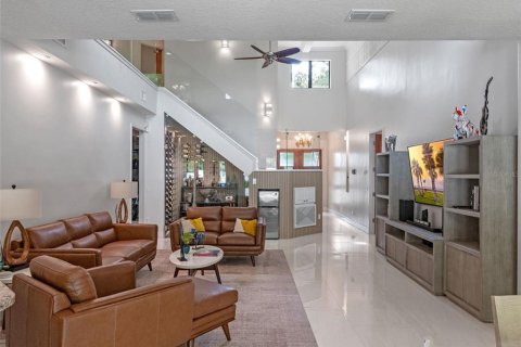 Villa ou maison à vendre à Winter Park, Floride: 5 chambres, 305.83 m2 № 1909927 - photo 9