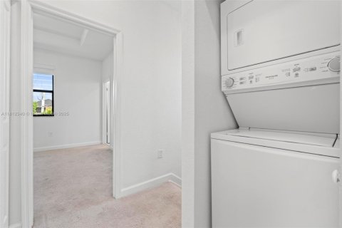 Adosado en venta en Homestead, Florida, 3 dormitorios, 123.37 m2 № 1756835 - foto 20