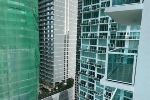 Copropriété à louer à Miami, Floride: 2 chambres № 2057106 - photo 11