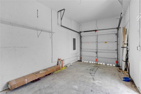 Adosado en alquiler en Homestead, Florida, 2 dormitorios, 132.94 m2 № 1987834 - foto 25