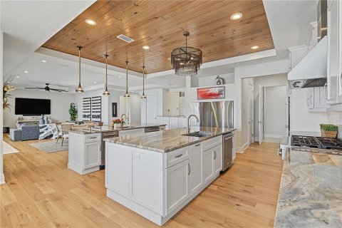 Villa ou maison à vendre à Treasure Island, Floride: 4 chambres, 472.87 m2 № 2417066 - photo 21