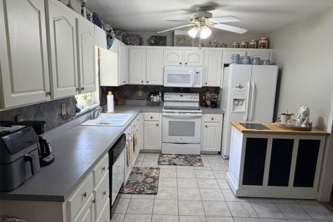 Villa ou maison à vendre à Chiefland, Floride: 3 chambres, 130.06 m2 № 2238291 - photo 6