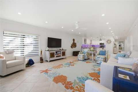 Copropriété à vendre à Punta Gorda, Floride: 3 chambres, 192.21 m2 № 2121457 - photo 9