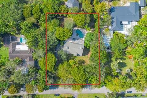 Villa ou maison à vendre à Miami, Floride: 3 chambres, 263.47 m2 № 1991261 - photo 2