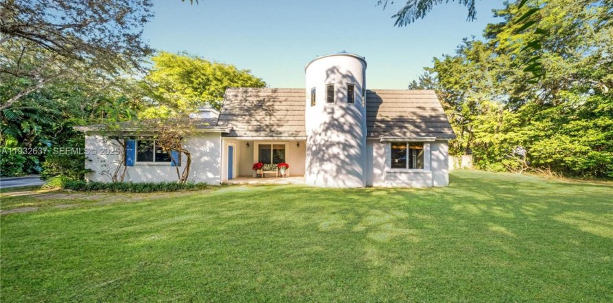 Villa ou maison à Miami, Floride 3 chambres, 263.47 m2 № 1991261