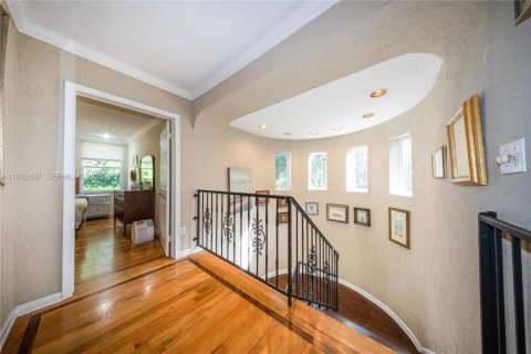 Villa ou maison à vendre à Miami, Floride: 3 chambres, 263.47 m2 № 1991261 - photo 22
