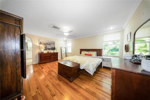 Villa ou maison à vendre à Miami, Floride: 3 chambres, 263.47 m2 № 1991261 - photo 19