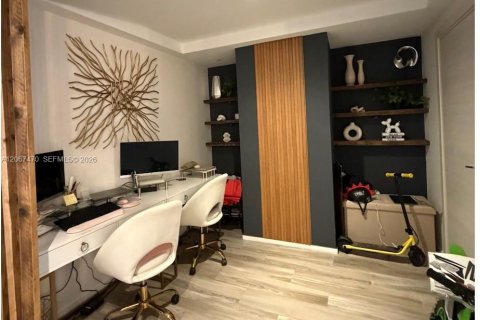 Condominio en venta en Miami, Florida, 2 dormitorios, 116.41 m2 № 2339858 - foto 2