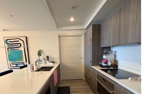 Condominio en venta en Miami, Florida, 2 dormitorios, 116.41 m2 № 2339858 - foto 8