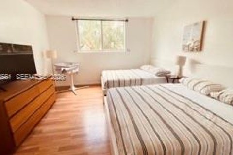 Copropriété à louer à Sunny Isles Beach, Floride: 1 chambre, 93.37 m2 № 2079342 - photo 12