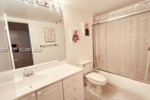 Copropriété à louer à Sunny Isles Beach, Floride: 1 chambre, 93.37 m2 № 2079342 - photo 15