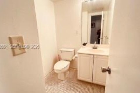 Copropriété à louer à Sunny Isles Beach, Floride: 1 chambre, 93.37 m2 № 2079342 - photo 17