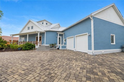 Villa ou maison à vendre à Punta Gorda, Floride: 3 chambres, 347.27 m2 № 2408309 - photo 5