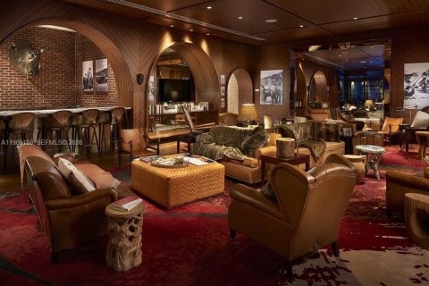 Condominio en alquiler en Miami, Florida, 1 dormitorio, 70.79 m2 № 2030010 - foto 18