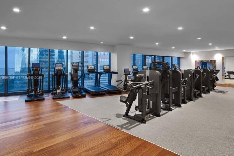 Condominio en alquiler en Miami, Florida, 1 dormitorio, 70.79 m2 № 2030010 - foto 16