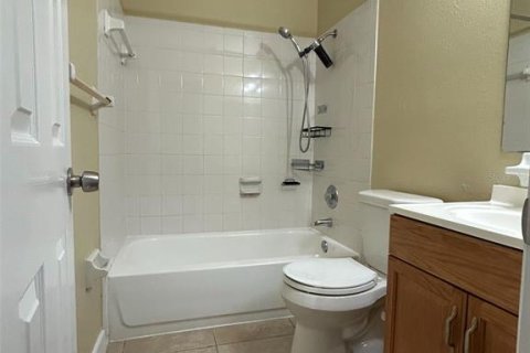 Снять в аренду кондоминиум в Тампа, Флорида 2 спальни, 65.03м2, № 1810026 - фото 7