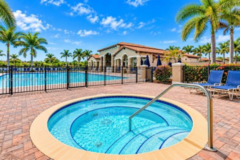 Condo in Cutler Bay, Florida, 3 bedrooms  № 2319527 - photo 28