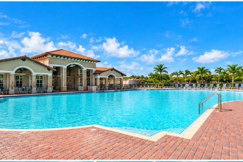 Condo in Cutler Bay, Florida, 3 bedrooms  № 2319527 - photo 20