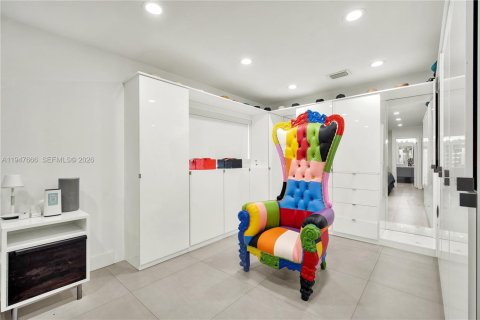 Casa en venta en Miami, Florida, 3 dormitorios, 151.52 m2 № 2007706 - foto 28