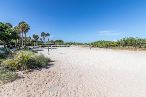 Propiedad comercial en alquiler en Miami Beach, Florida, 1 dormitorio, 36.23 m2 № 1992976 - foto 18