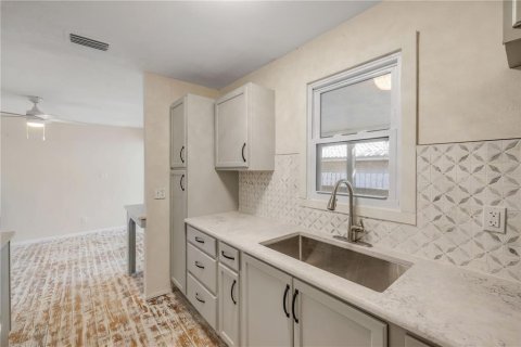Commercial property in New Smyrna Beach, Florida 2 bedrooms, 89.19 sq.m. № 1808571 - photo 10