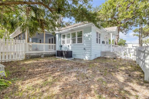 Commercial property in New Smyrna Beach, Florida 2 bedrooms, 89.19 sq.m. № 1808571 - photo 20