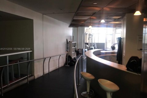 Copropriété à louer à Miami Beach, Floride: 1 chambre, 79.15 m2 № 2432253 - photo 11
