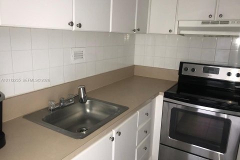 Copropriété à louer à Miami Beach, Floride: 1 chambre, 79.15 m2 № 2432253 - photo 6