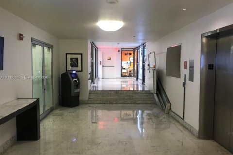 Copropriété à louer à Miami Beach, Floride: 1 chambre, 79.15 m2 № 2432253 - photo 19