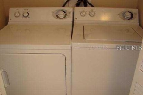 Condominio en alquiler en Sarasota, Florida, 2 dormitorios, 122.26 m2 № 1758288 - foto 11