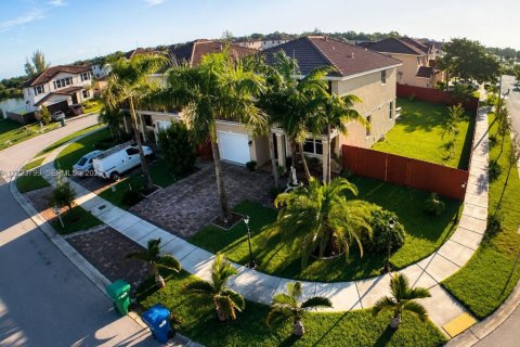 Villa ou maison à vendre à Homestead, Floride: 5 chambres, 199.37 m2 № 2257239 - photo 5