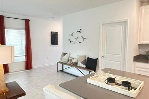 Casa en alquiler en Davenport, Florida, 4 dormitorios, 179.49 m2 № 1917798 - foto 7