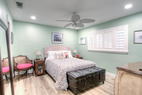 Casa en venta en Pompano Beach, Florida, 4 dormitorios, 256.78 m2 № 2387855 - foto 13
