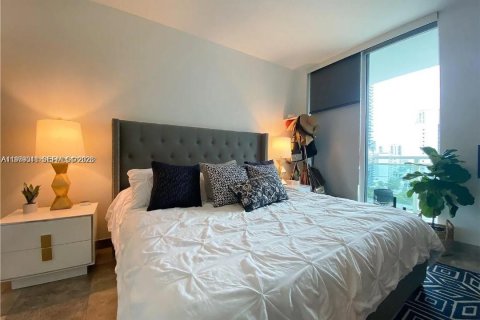 Copropriété à louer à Miami, Floride: 2 chambres, 104.05 m2 № 2046000 - photo 4