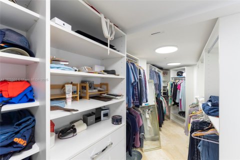 Copropriété à louer à Sunny Isles Beach, Floride: 3 chambres, 247.58 m2 № 1934653 - photo 29