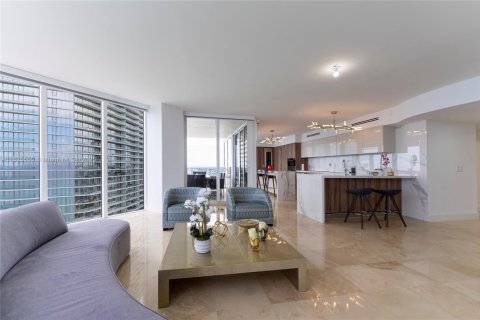 Copropriété à louer à Sunny Isles Beach, Floride: 3 chambres, 247.58 m2 № 1934653 - photo 16