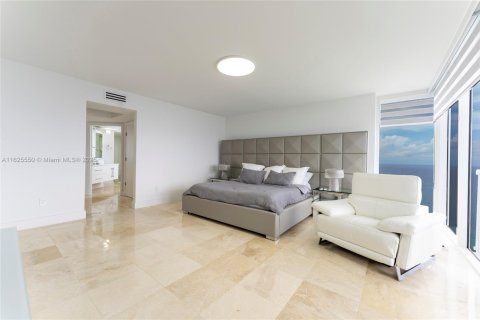 Copropriété à louer à Sunny Isles Beach, Floride: 3 chambres, 247.58 m2 № 1934653 - photo 24