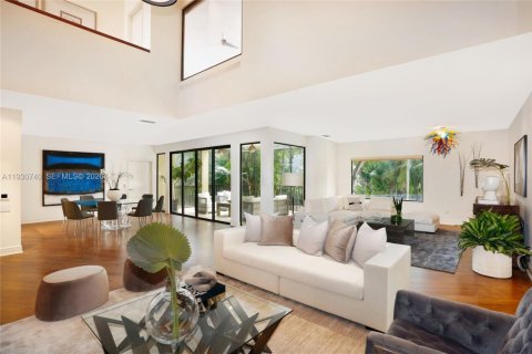 Купить таунхаус в Майами, Флорида 4 спальни, 346.06м2, № 1998444 - фото 4