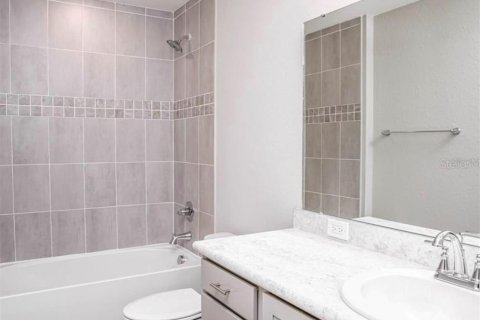 Casa en alquiler en Haines City, Florida, 3 dormitorios, 138.33 m2 № 1900441 - foto 8