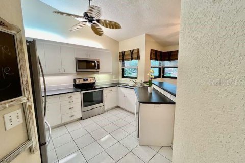 Condo in New Smyrna Beach, Florida, 3 bedrooms  № 1666067 - photo 15