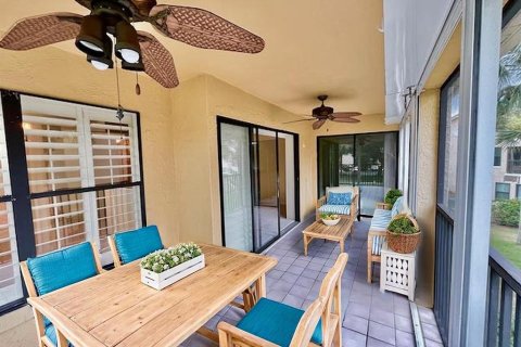 Condo in New Smyrna Beach, Florida, 3 bedrooms  № 1666067 - photo 9