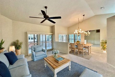 Condo in New Smyrna Beach, Florida, 3 bedrooms  № 1666067 - photo 5