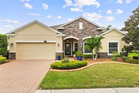 House in Land O' Lakes, Florida 3 bedrooms, 225.66 sq.m. № 1907627 - photo 2