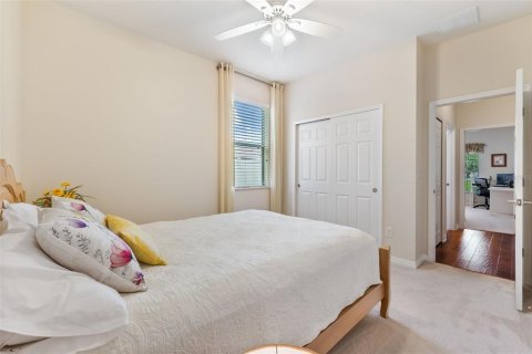 House in Land O' Lakes, Florida 3 bedrooms, 225.66 sq.m. № 1907627 - photo 10